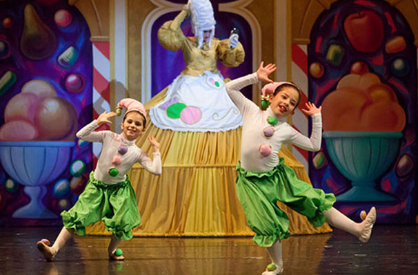 The Nutcracker Featured Events Jun 29, · You'll find all sorts, from tuxedos to jeans, at least partially correlated with how expensive your seats are. Any local Nutcracker production, being a holiday tradition thing, tends to have a lot of kids and be more informal than watching the Bolshoi Ballet. I'm sure either of your dresses will be fine.